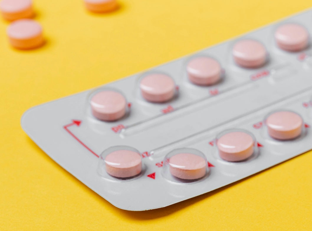 Woman learning what to expect when coming off hormonal birth control and transitioning to natural cycle tracking