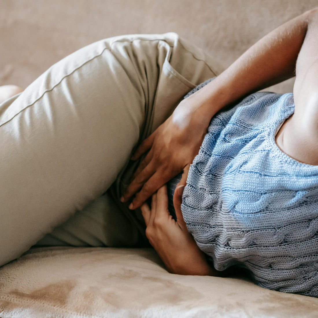 Woman with irregular cycles learning how basal body temperature tracking with Daysy can help her understand her unique fertility patterns